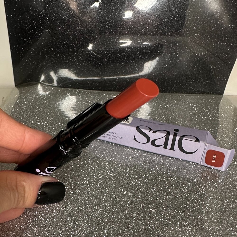 Saie Lip Blur- Shade Dada - Picture 4 of 4